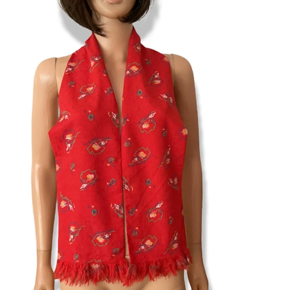 Vintage Claire Perone red oblong pattern silk scarf with fringe